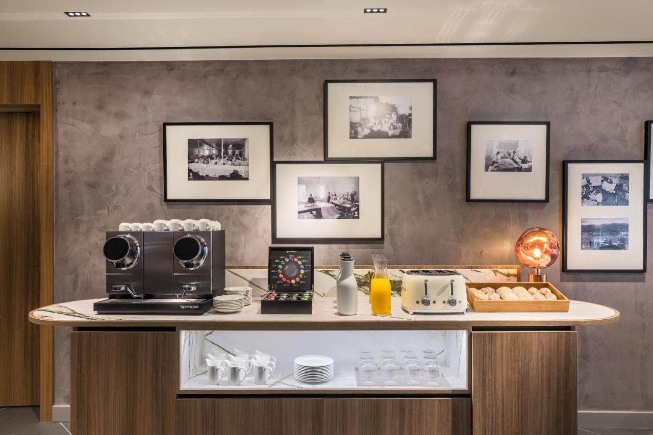 מלון Barcelo Funchal Oldtown מראה חיצוני תמונה The coffee bar at the lounge