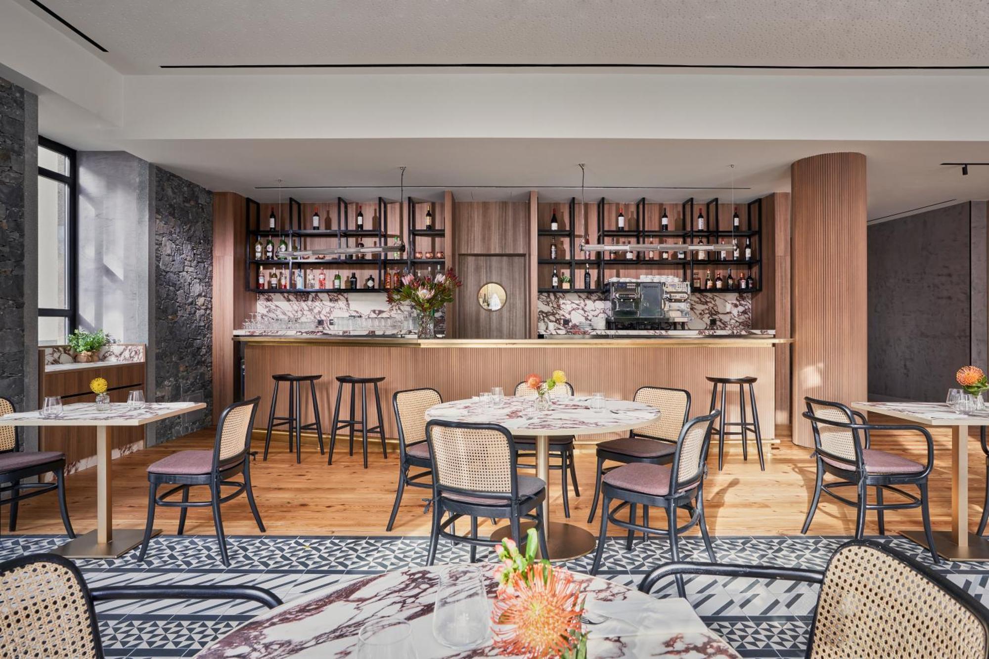 מלון Barcelo Funchal Oldtown מראה חיצוני תמונה The Bar at The Standard East Village